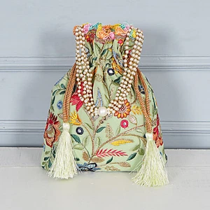 Bolso de Mano Potli Bolso de Mano Étnico Novia Cartera con Cordón para Mujer Color Verde. - Imagen 1 de 6