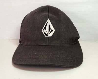 VOLCOM FULL STONE XFIT HAT FLEXFIT CAP FREE POSTAGE SKATE CAP , L-XL Like New - Image 1 of 4