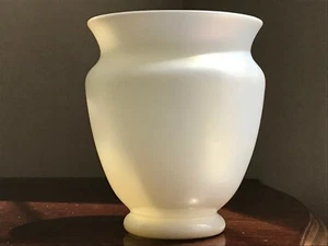 Steuben Friedrich Carder Ära weiße Calcit Vase #938, ca. 1915 - Bild 1 von 12