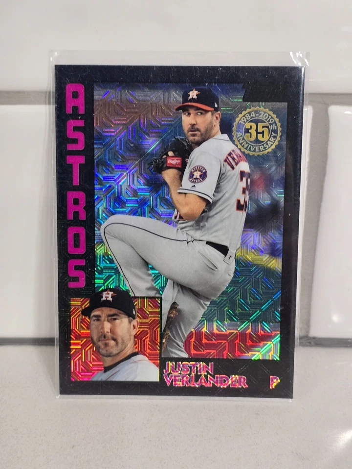 2019 Topps Update Silver Pack Mojo Refractors + Inserts with Parallels & Autos - Image 1 of 1