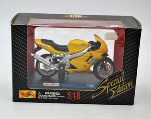 Die Cast 1/18 " Triumph TT600 " MAISTO - Picture 1 of 1