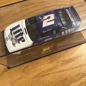 Revell Collection #2 Rusty Wallace Miller Lite Diecast 1:24 im Koffer - Bild 1 von 4