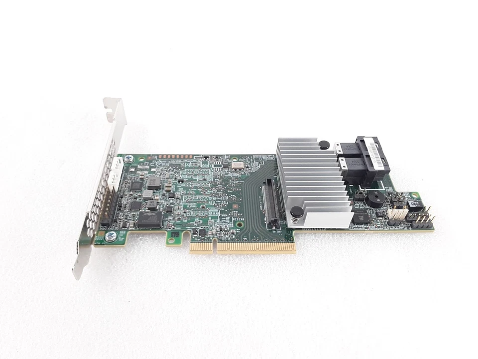 Intel RAID Controller RS3DC080, 12Gbps, PCIe x8, Profilo Basso - Immagine 1 di 3