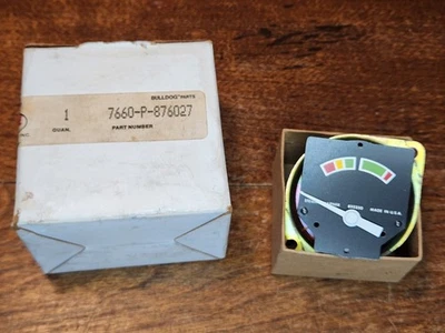 Voltímetro camión Mack # 7660-P-876027 nuevo de stock, Stewart-Warner # 832250 Foto 1 de 4