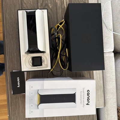 CANARY: All-in-One Indoor 1080p HD Security Camera with Built-in Siren White - Image 1 of 3