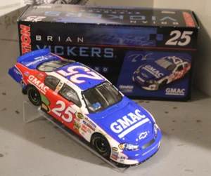 2006 Brian Vickers GMAC 1/24 Action NASCAR Diecast - Picture 1 of 1