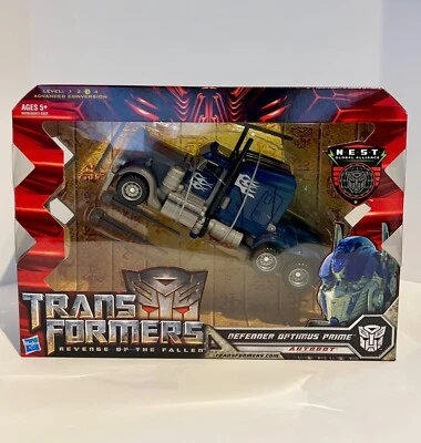 Defender Optimus Prime Transformers Revenge of the Fallen  MISB ROTF Voyager New - Image 1 of 2