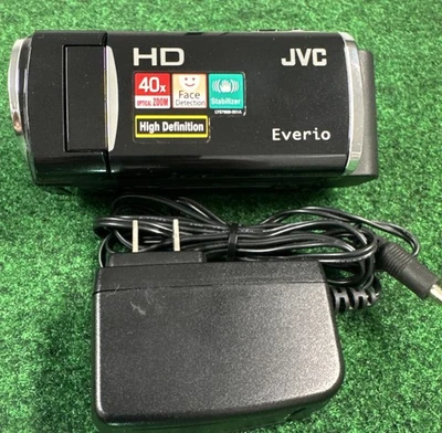 JVC Everio GZ-HM30BU AVCHD 40x Zoom Camcorder Battery Charger Tested/Working - Image 1 of 4