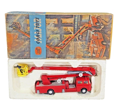 Corgi Major Toys Number 1127 Simon Snorkel Fire Engine Diecast Model Boxed. - Image 1 of 4