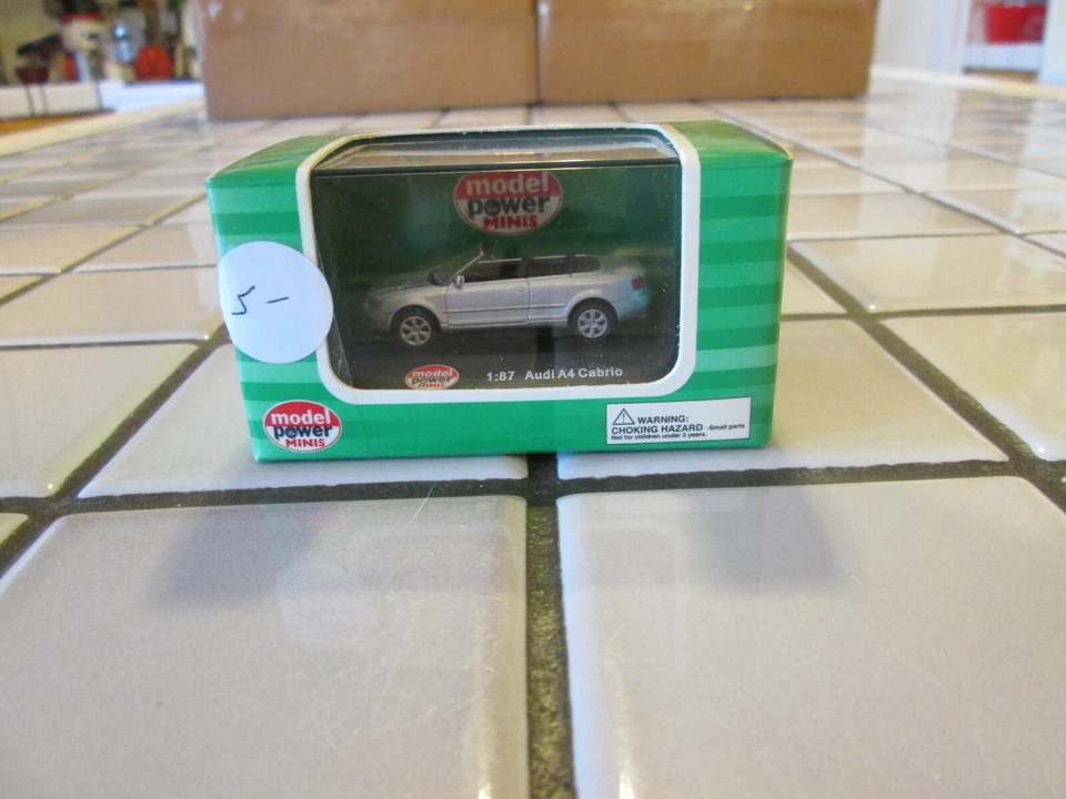 MODEL POWER AUDI A4 CABRIO 1/87 SCALE //// - Image 1 of 4