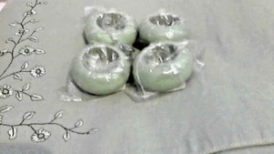 Green Embroidered Placemats Napkin Rings Sonoma 19"x13" NEW WT Set 4 Dble Thick - Picture 1 of 9