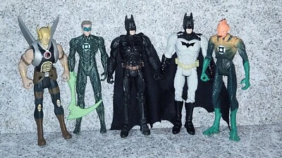 Lote de 5 figuras Green Lantern DC Multiverse Dark Knight Arkham BATMAN 3,75"  Foto 1 de 4