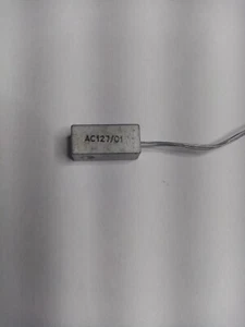 AC127K AC127 K Transistor Germanio GE-NPN 12V 05A 0.34W new old stock NOS TO-X04 - Imagen 1 de 1