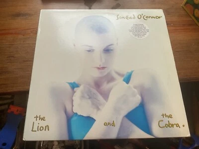 Sinead O'Connor, The Lion and the Cobra, jacket vg.+, record nr mint, promo Foto 1 de 4