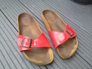 WOMENS BIRKENSTOCK SANDALS - UK SZ 6 / EURO SZ 39 - IN A GOOD CONDITION - Picture 1 of 3