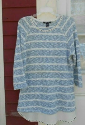 Suéter Style & Co. Azul/Blanco Aspecto Capa Mangas 3/4 Escote Tachonado Grande (43") Foto 1 de 4