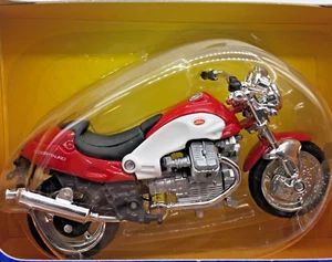 Road & Track Moto Guzzi Centauro Motorcycle Red 1:18 Scale Die Cast Model - Picture 1 of 7