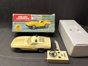 LaTrax Alpha RCX Radio Controlled 1970's #24 Original Box Car Remote Foam 27.MHz - Picture 1 of 24