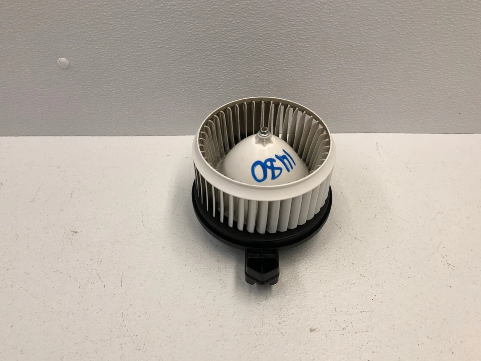 Вентилятор двигателя вентилятора отопителя и кондиционера 19 20 21 22 Honda Insight 1480 от оригинального производителя - Изображение 1 из 4