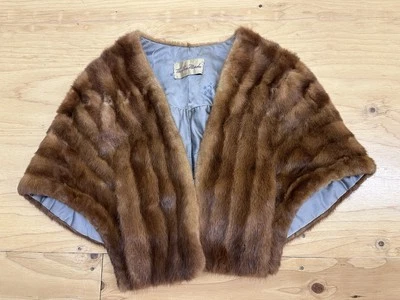 The Bon Marche Mink Cape Stole Shawl VTG 50s Eilers Fur Salon Soft Brown - Image 1 of 4