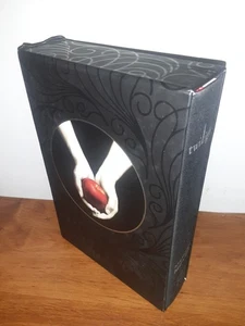 TWILIGHT Collector's Edition by Stephenie Meyer 2008 Hardcover w/ Slip Case - Picture 1 of 5