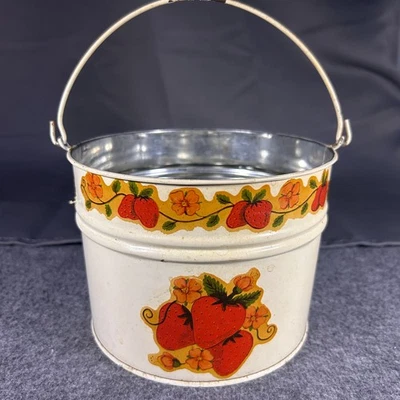 "Calcomanía vintage lata lonchera cubo de alambre baratija fresas 4,5"" latas pequeñas Jamar" Foto 1 de 4