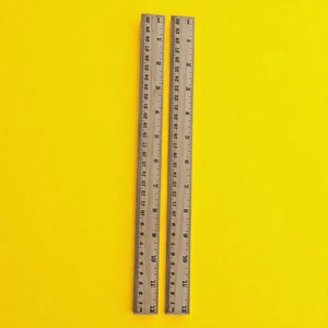 Juego de 2 reglas escolares de madera de 12 pulgadas / 30 cm para aula, hogar, oficina, artesanía - Imagen 1 de 6