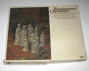 Vintage 1970 Renaissance Chessmen Lowe 832 Chess Board & Full Set of Pieces - Picture 1 of 13