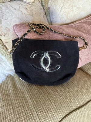 Chanel Precision VIP Beaute Bag - Image 1 of 4