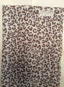 Estampado de algodón para vivero de animales marrón azul 38" por 45" de ancho - Imagen 1 de 1