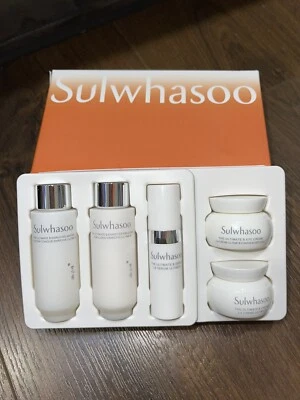 KIT DE PRUEBA SULWHASOO THE ULTIMATE S 5 Artículos Versículos Más Nuevos Foto 1 de 3