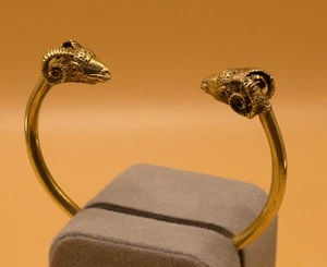 Aries Ram Bangle - Bracelet Rarest Piece Vintage. - Picture 1 of 3