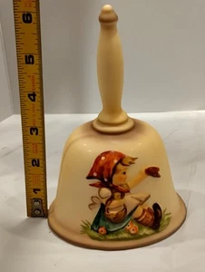 1979 MJ HUMMEL Second Edition Annual Bell Girl Handcrafted GOEBEL W Germany - Picture 1 of 5