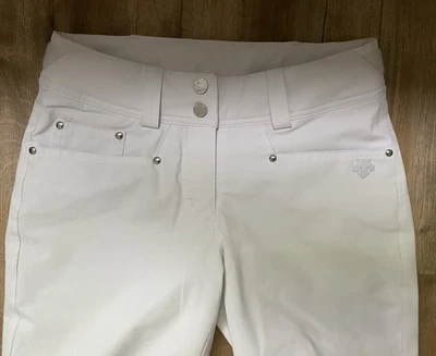 Descente white snow ski pants women’s size 4 - Image 1 of 4