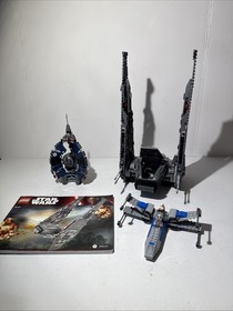 LEGO Star Wars: Kylo Ren's Command Shuttle (75104) Kylo Ren minifigure + 4 more