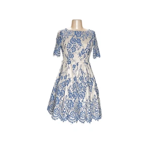 Eliza J blaues Wickelkleid – Damengröße 0P - Bild 1 von 4