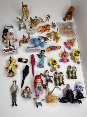HUGE Lot 30+ Disney Mix Toys Figures-little Mermaid, Lion King, Aladdin, Chip T2 - Изображение 1 из 4