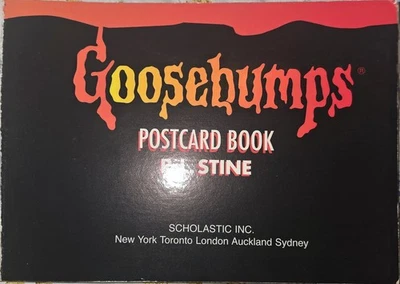 Goosebumps Postcard Book: 30 Scary Goosebumps Postcards to Collect and Send! Foto 1 de 4