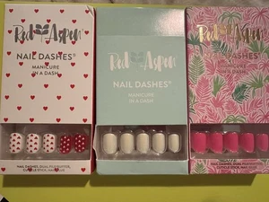 Lote 3 guiones de uñas de manicura de álamo rojo nuevos; brezo, perlas sobre perlas, junto a la piscina - Imagen 1 de 3