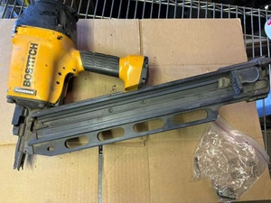 Clavadora neumática Bostitch N88RH de 28 grados piezas/reparación - Imagen 1 de 3