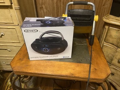 Jensen, Boombox Portátil Estéreo, Reproductor de CD Usb Foto 1 de 2