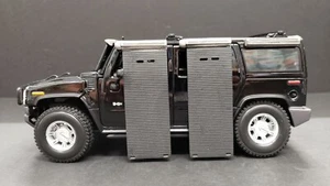 MAISTO HUMMER  POLICE CENTURION BULLIT PROOF SHIELDS PROTOTYPE 1/18 SHOOTOUT - Picture 1 of 7