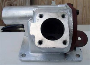 C5NN3548F Box housing Steering Gear Ford Tractor 4100 3600 4600 532 - Picture 1 of 8