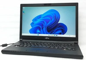 Fujitsu Windows Laptop PC Lifebook E547 - i3-7100u @ 2.4 - 8GB RAM - 14.0" - ... - Picture 1 of 8