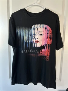 Madonna MDNA Tour Black Concert T-shirt 2012 Large, Pre-Owned - Picture 1 of 2