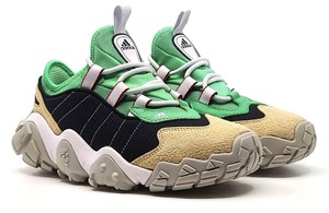 Las mejores ofertas en Adidas zapatos de montaña verde para Mujeres | eBay