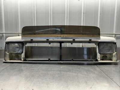 1984-1992 JEEP CHEROKEE XJ COMANCHE MJ GRILLE HEADER PANEL ASSEMBLY OEM Foto 1 de 4