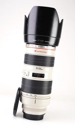 Canon EF 70-200mm F2.8 L USM Autofocus Lens Front & Rear Cap & Hood EOS DSLR - Image 1 of 4