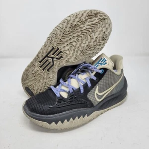 Nike Kyrie Low 4 Men 7.5 Black Rattan 2021 Basketball Shoes Sneaker CW3985-003 - Picture 1 of 8