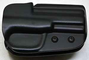 Heavy Plastic Pistol Holster - Right Hand - Quick Release Belt Mount - Picture 1 of 8